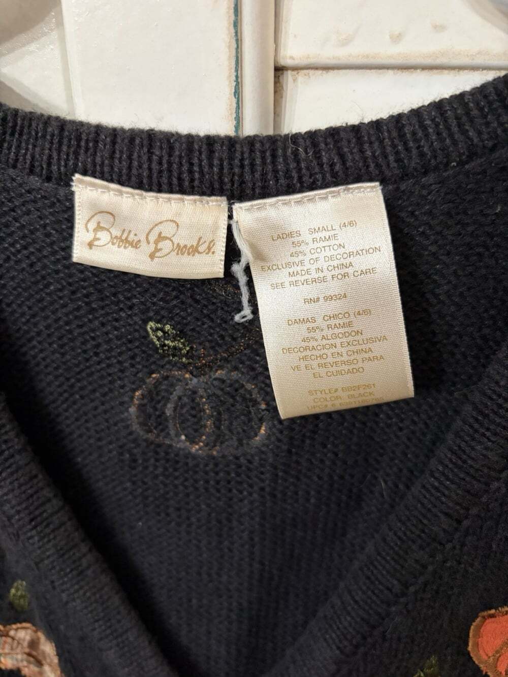 Vtg 90s Bobbie Brooks Knit Cardigan Vest Pumpkins Embroidered Beaded Small - Picture 3 of 6